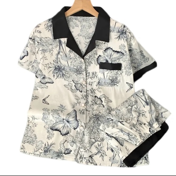 Boutique Other - Floral Print Pajama Set with Black Accents